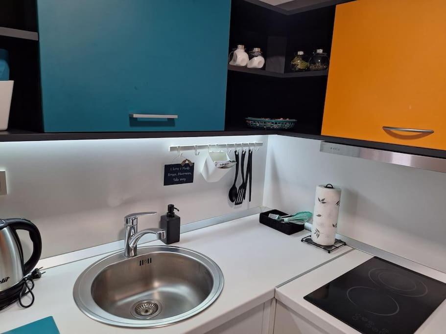 New Studio Apartment Emmy With Free Street Parking Zagreb Extérieur photo